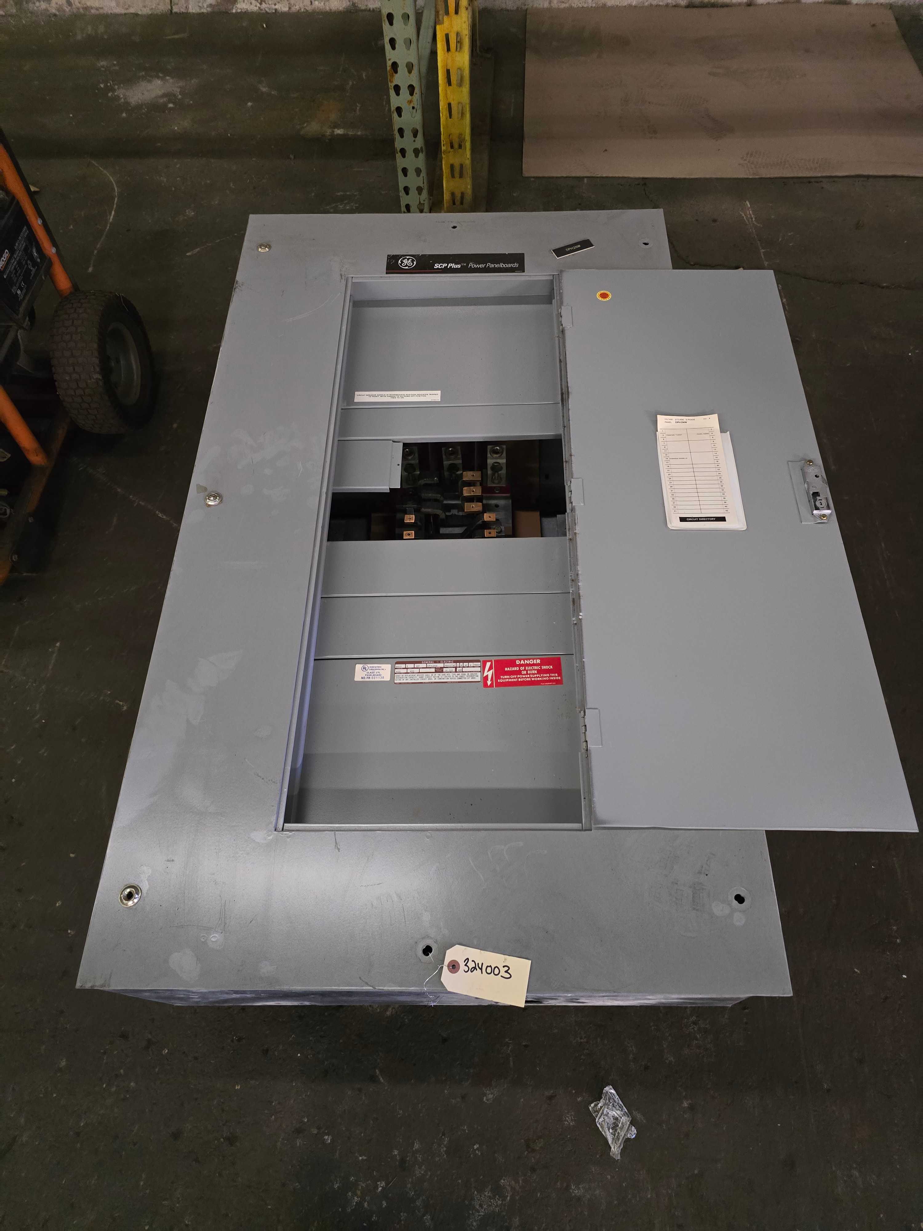 GE DPH2NW MAIN LUG SCP PANELBOARD - ELECTRONIC COMPONENTS