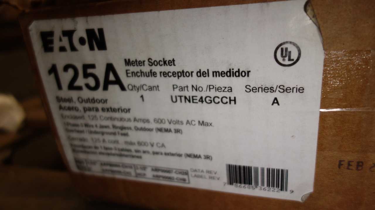 EATON UTNE4GCCH 125A 600V-AC METER SOCKET PANEL - CIRCUIT BREAKERS