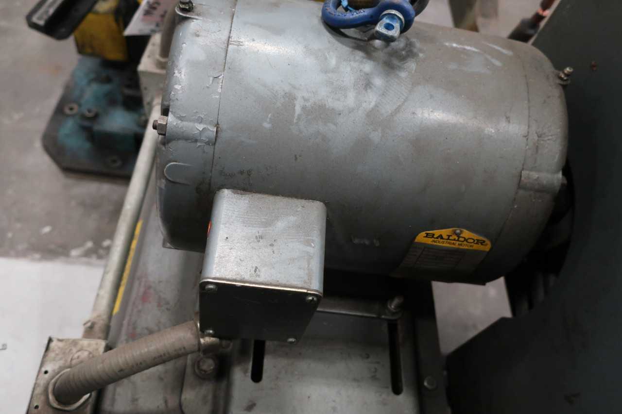 WOOD INDUSTRIAL AIR COMPRESSOR - AIR COMPRESSORS