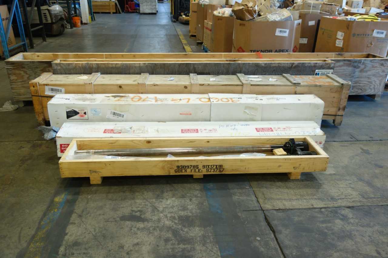 LOT OF ASSORTED LEVEL SWITCHES - HAND TOOLS