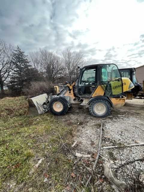 2005 Volvo L25B Front-End Wheel Loader - WHEEL LOADERS