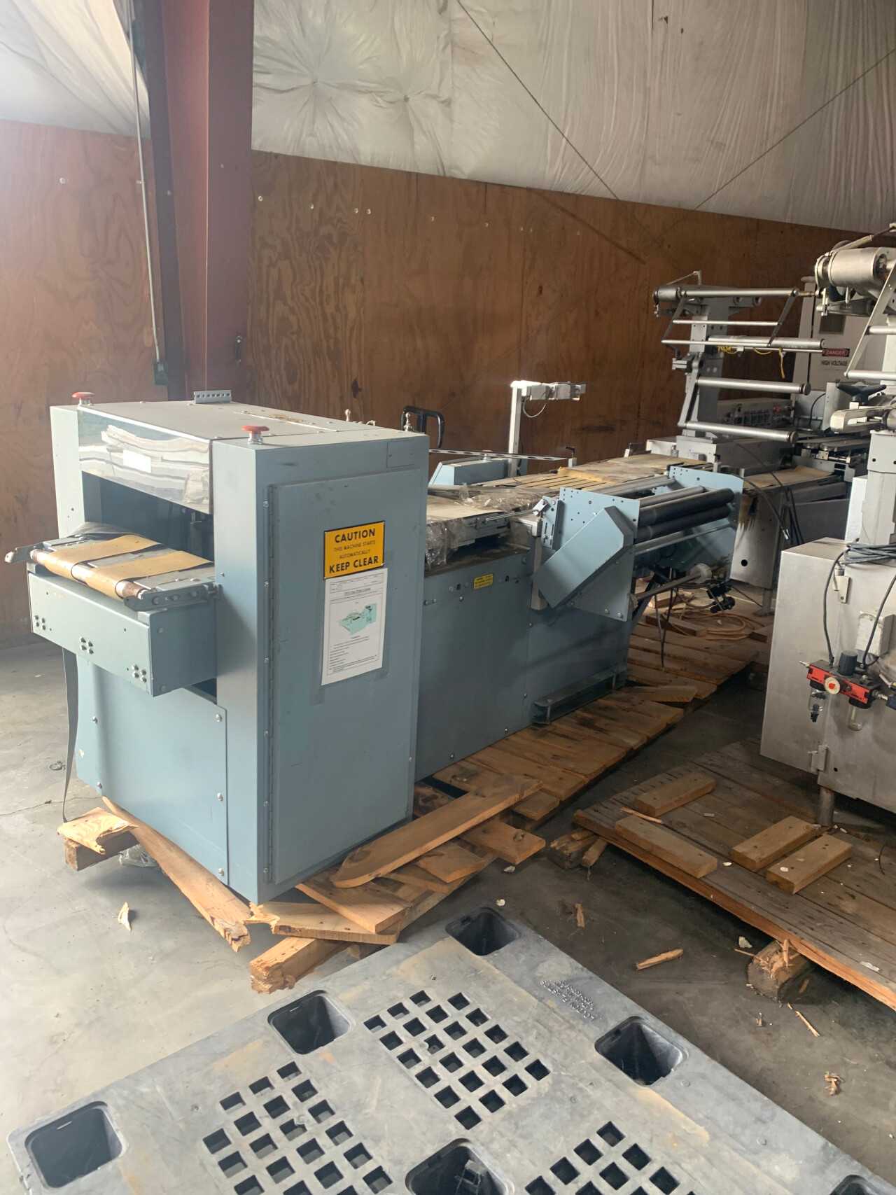 Shanklin Shrink Wrapper & Heat Tunnel - PACKAGING