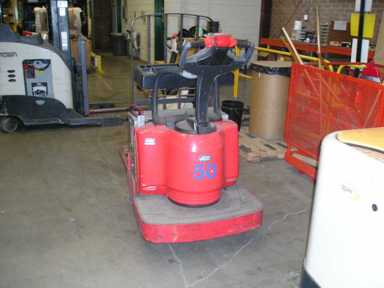 2007 Raymond 8400 rider pallet jack, Henrico, VA - FORKLIFTS