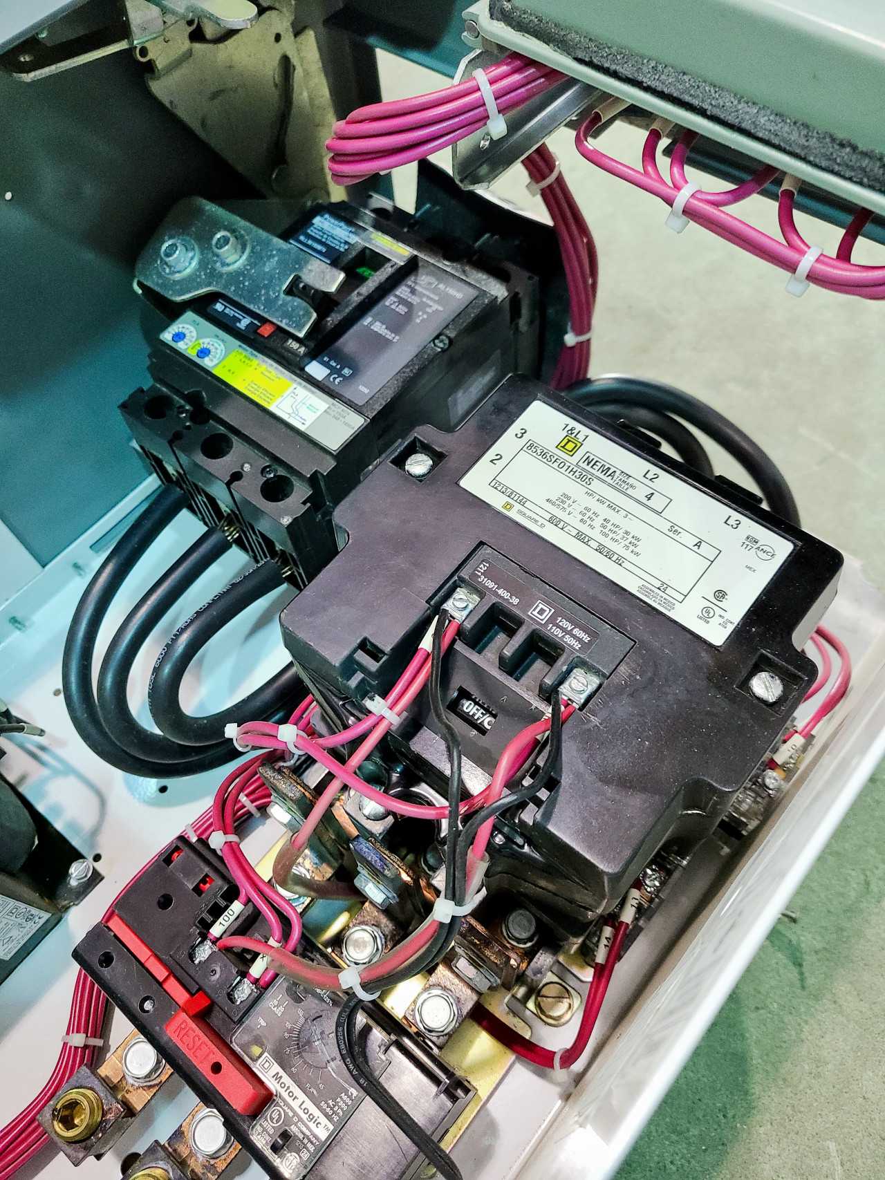 SQD MODEL 6 MCC BUCKET SIZE 4 STR 150A BREAKER QTY 1 - CIRCUIT BREAKERS