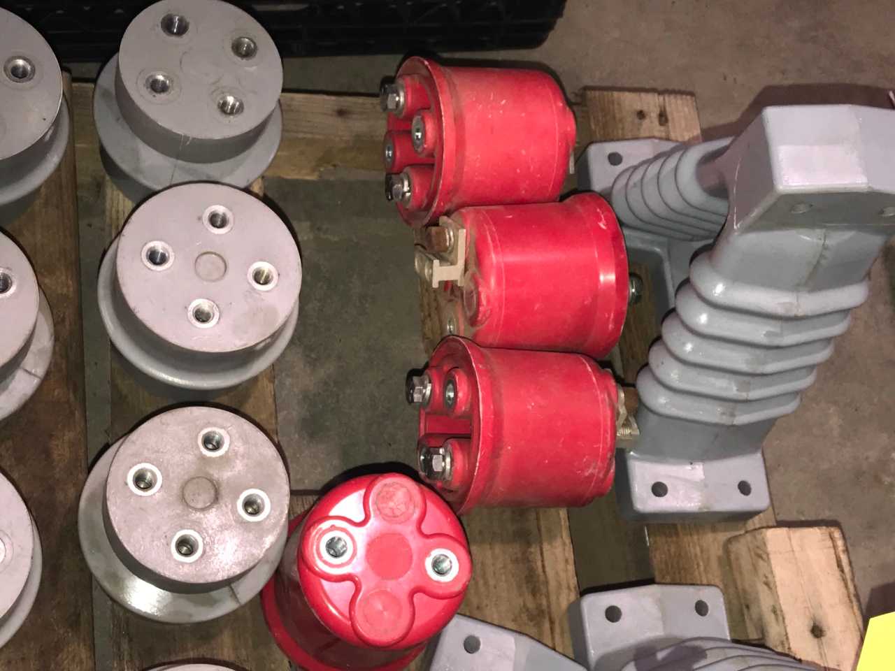 HIGH VOLTAGE INSULATOR ACCESSORIES (FULL PALLET) - ELECTRICAL COMPONENTS