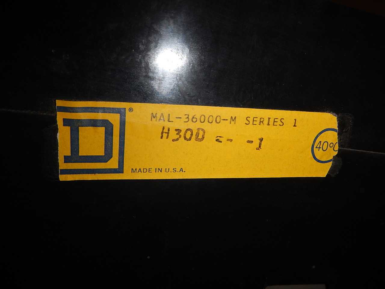 Lot of Two Square-D 1000 Amp Circuit Breakers - CIRCUIT BREAKERS