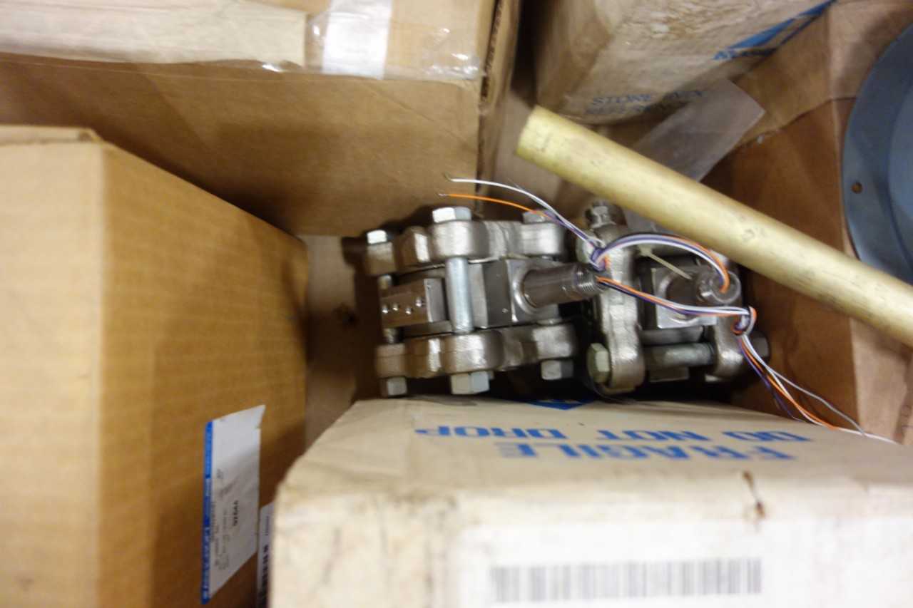 2 PALLETS OF ASSORTED INSTRUMENTATION - INSTRUMENTATION