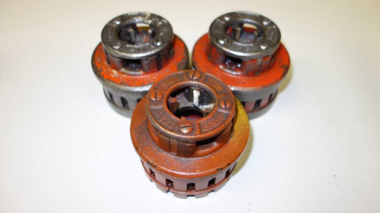 LOT OF 3 RIDGID 3/4 IN PLASTIBOND DIES - HAND TOOLS