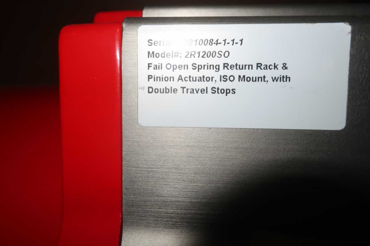 TRIAC 2R1200SO PNEUMATIC AUCTUATOR - MISCELLANEOUS