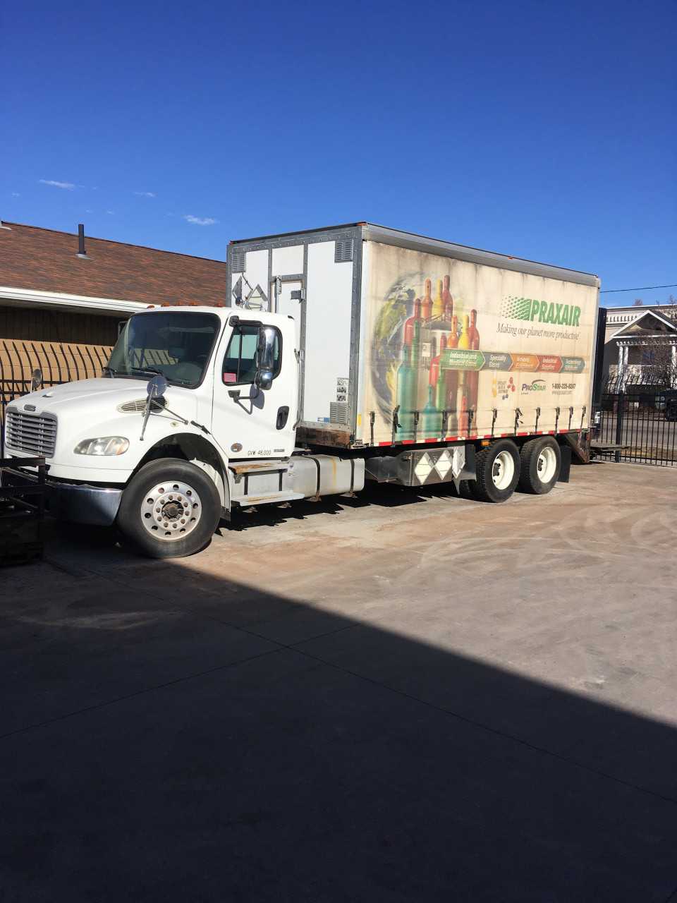 2010 Freightliner M2106 - HYDRO EXCAVATOR TRUCKS