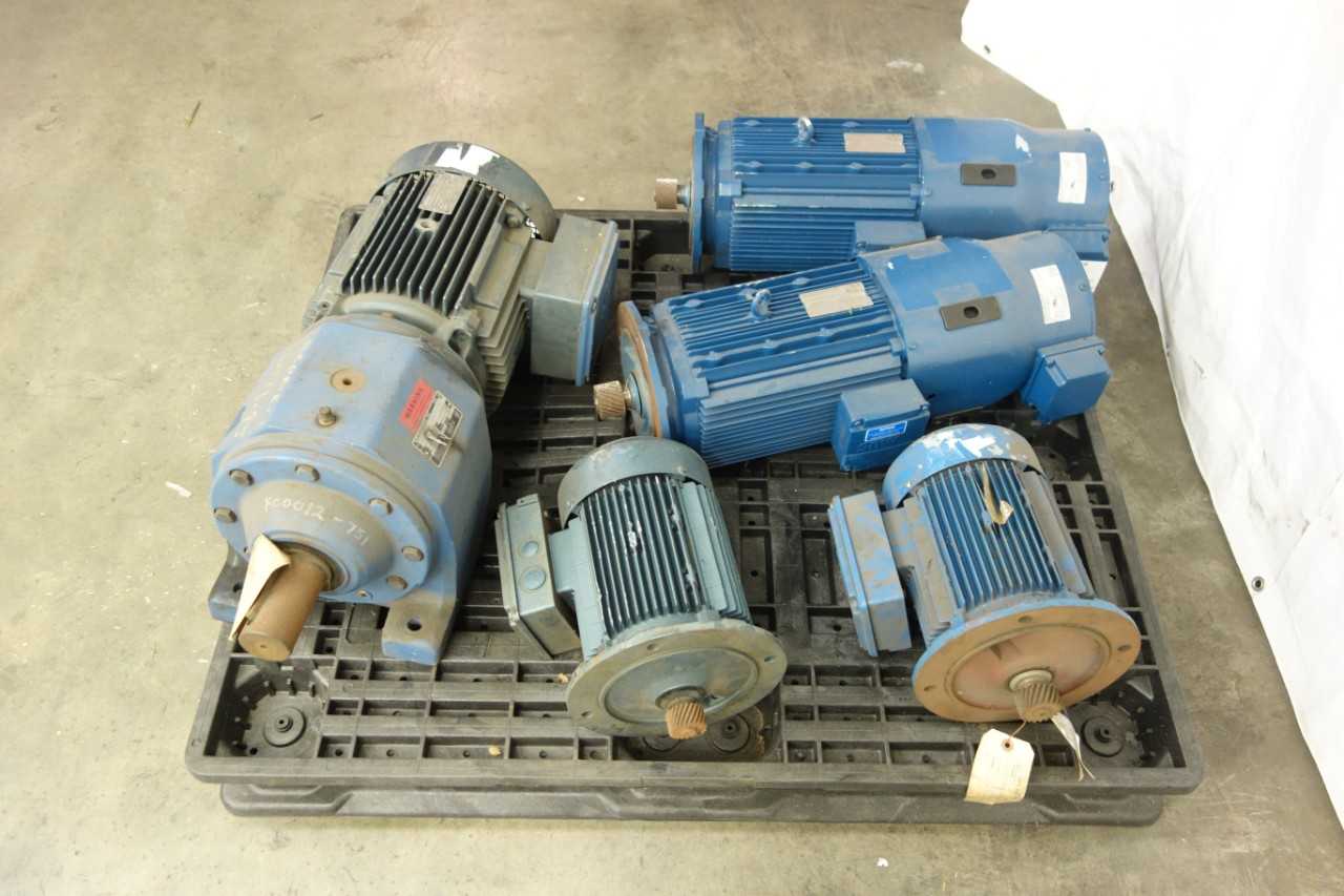 PALLET OF ASSORTED SEW-EURODRIVE GEAR MOTORS - GEAR REDUCERS