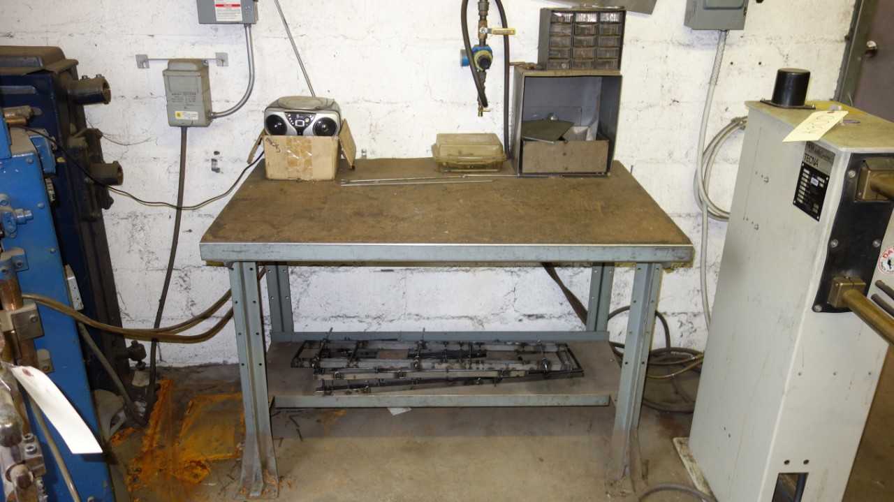 PROFESSIONAL STEEL TABLE DESK WITH CONTENTS - PLANT & FACILITY