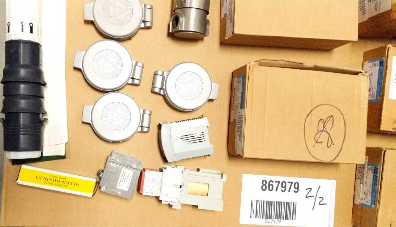 2 PALLETS OF ASSORTED ELECTRICAL PARTS - ELECTRICAL COMPONENTS