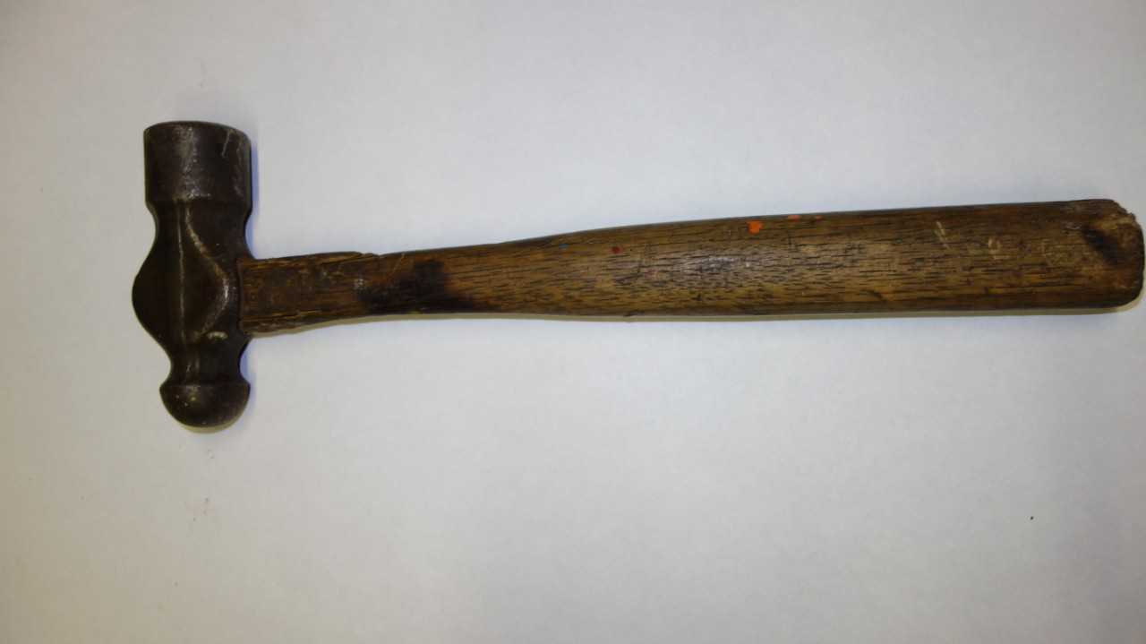 LOT OF 4 ASSORTED BALL PEEN HAMMERS - HAND TOOLS
