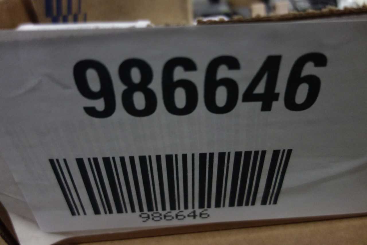 2 PALLETS OF ASSORTED CIRCUIT BREAKERS - CIRCUIT BREAKERS