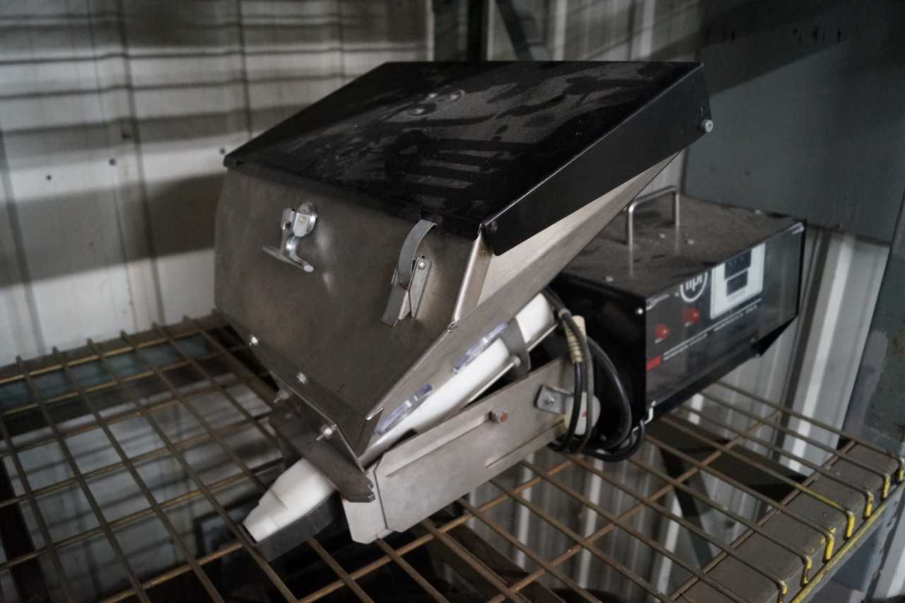 Maguire Concentrate Feeder - PROCESS EQUIPMENT