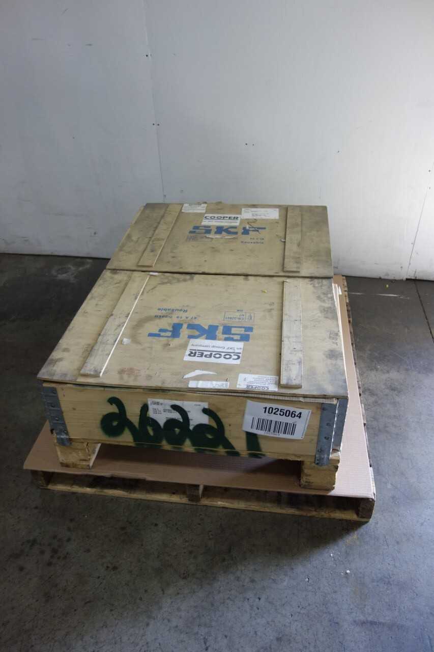 LOT OF 2 SKF COOPER BEARINGS - BEARINGS