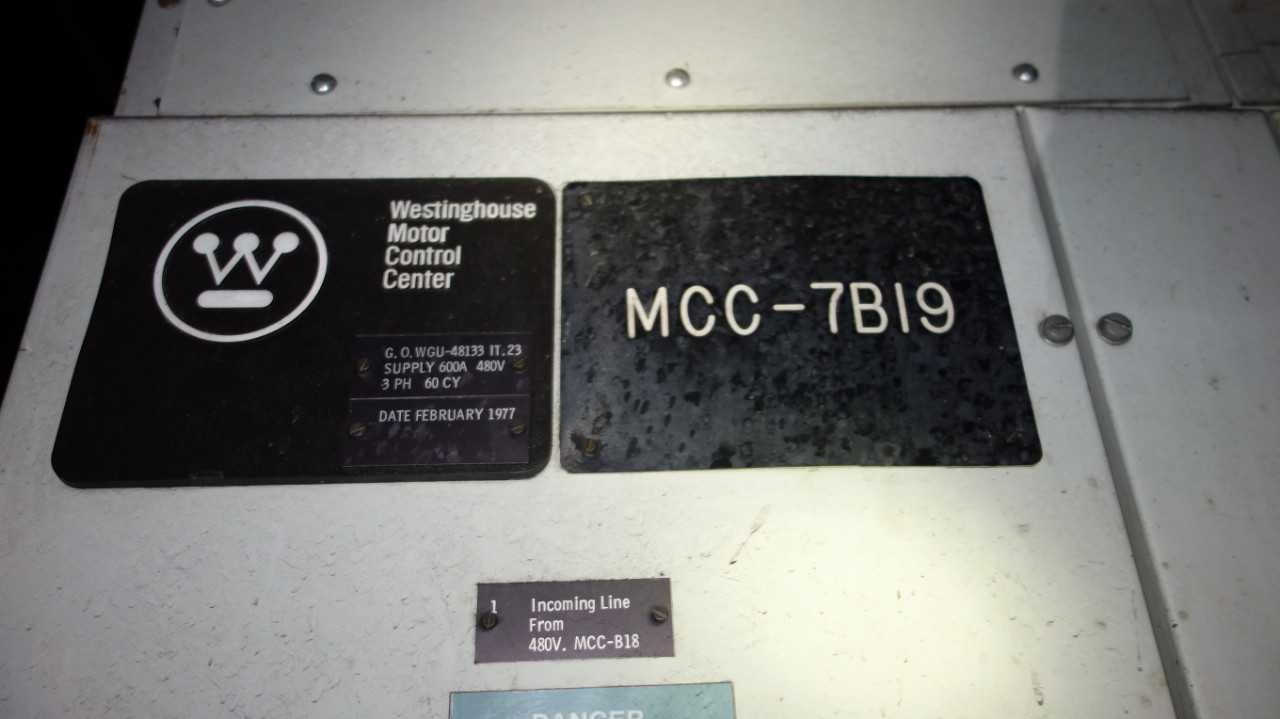 X4 VERTICAL SECTIONS OF WESTINGHOUSE MCC BUCKETS - MOTOR CONTROL CENTERS