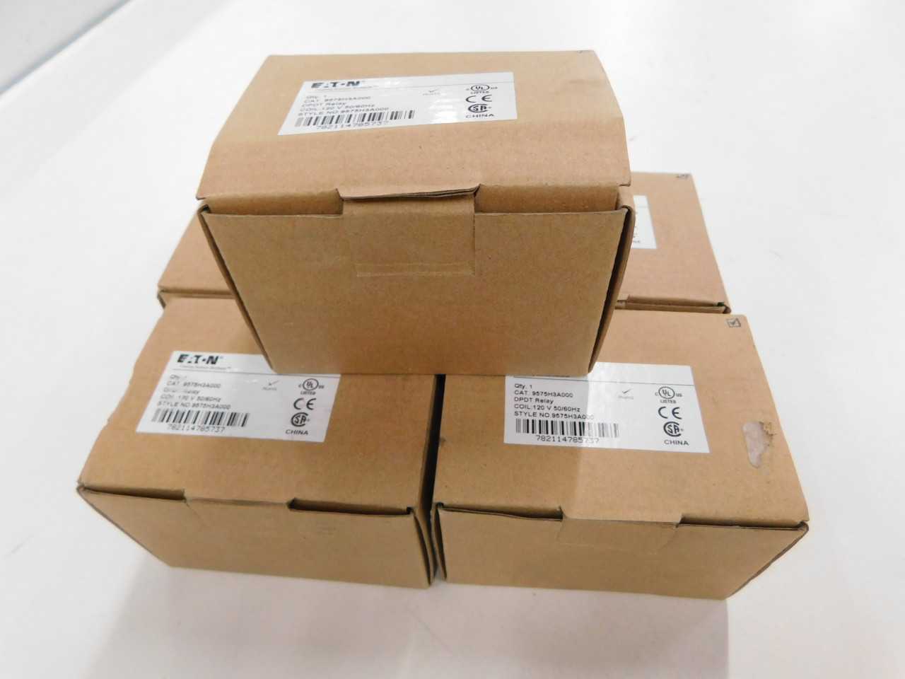 Lot of Quantity 5x 9575H3A000 Relays - AUTOMATION & CONTROLS