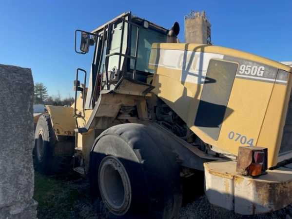 2001 Caterpillar 950G - EXCAVATORS