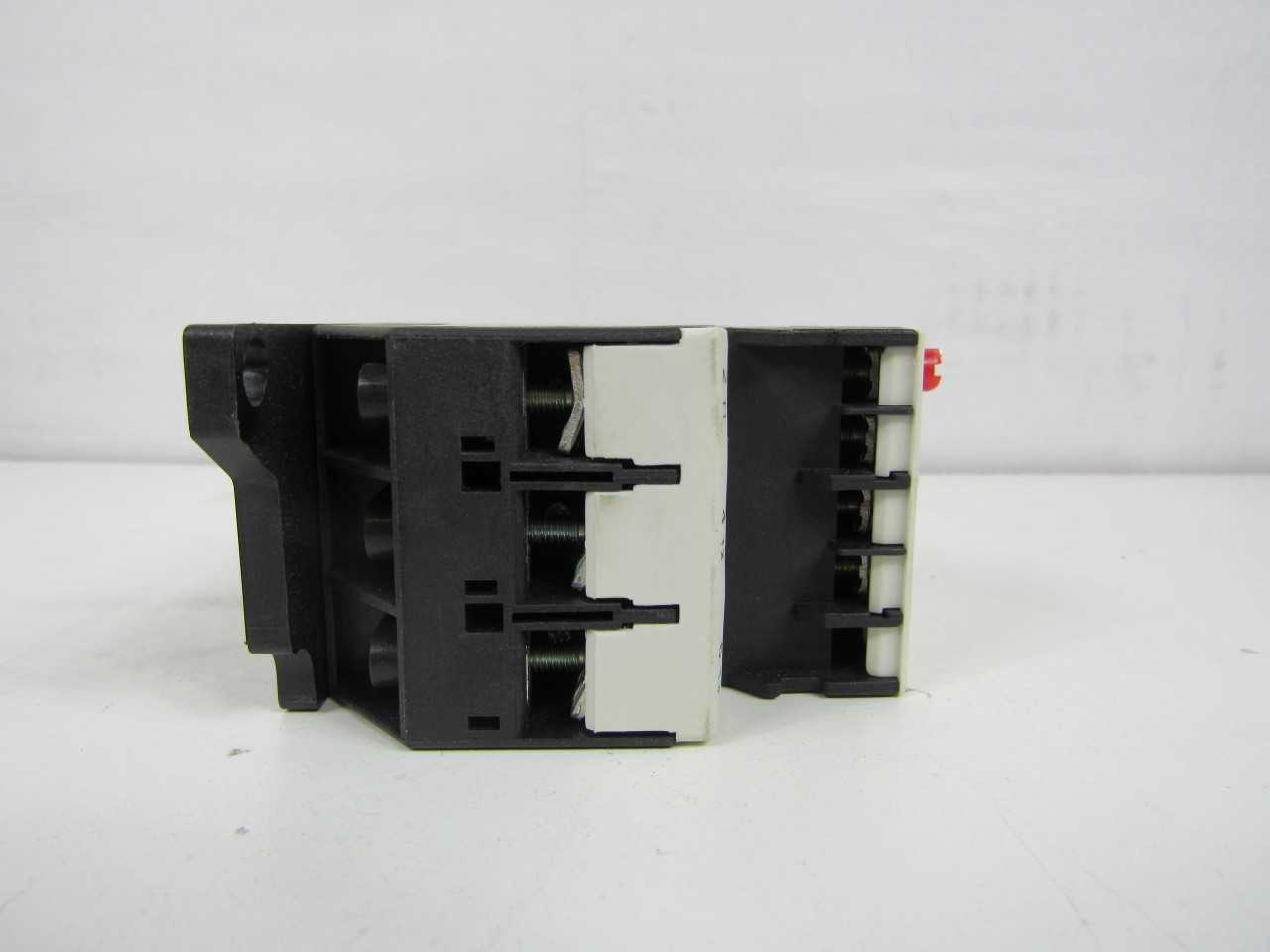 Quantity of 34x C396A2AP05SELFD Relays - ELECTRICAL COMPONENTS