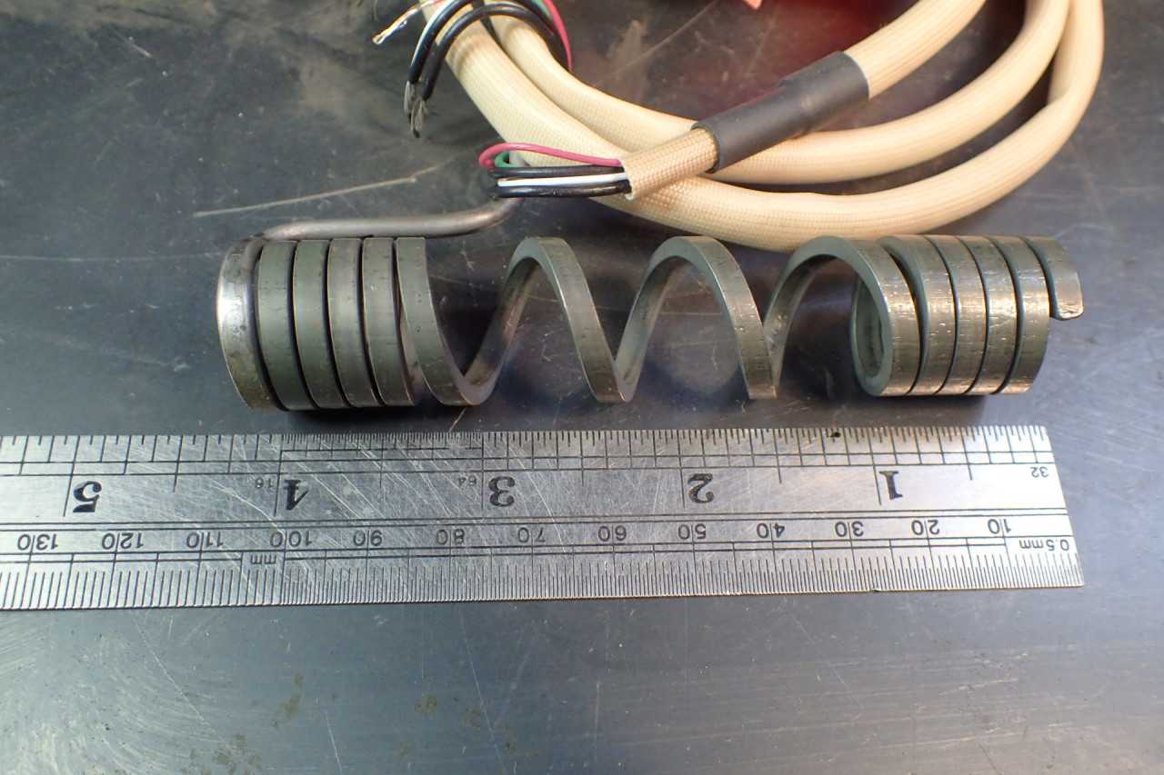 DME SCH-2085 Square Coil Heater Front Load/ Gate Mate: 240V, 36" Leads, NEW! - ELECTRICAL COMPONENTS