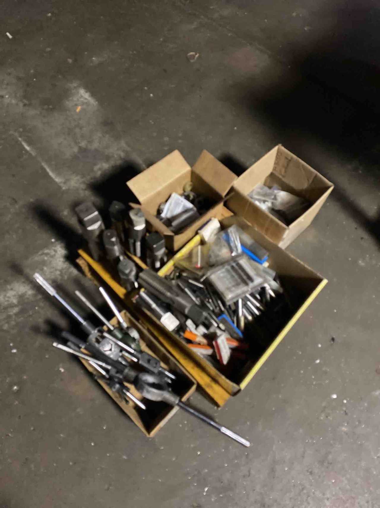 Threading tools - ELECTRIC POWER TOOLS Threading tools - ELECTRIC POWER TOOLS