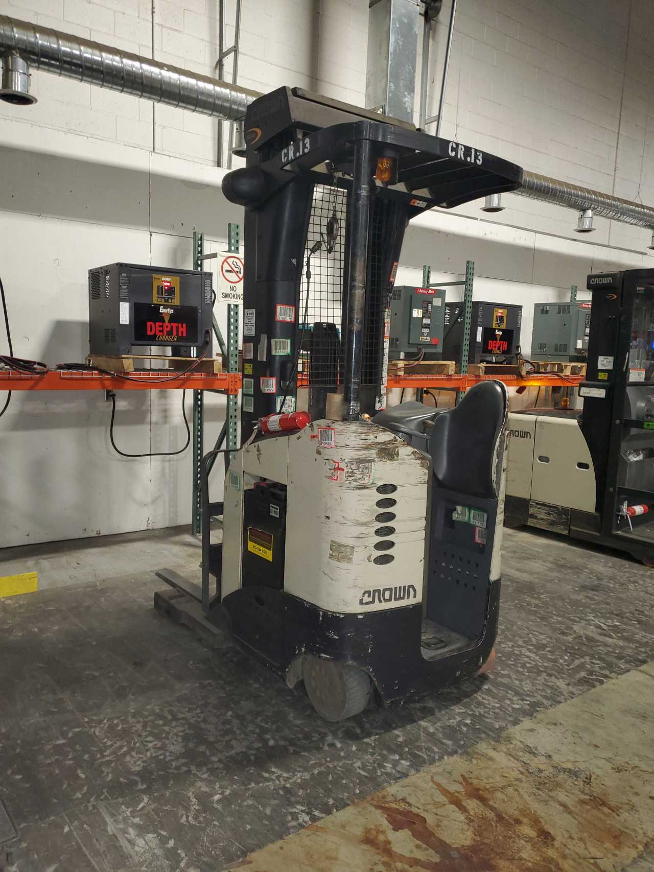 2005 Crown RR522035TT240 reach truck, Depew (Buffalo), NY - REACH TRUCKS