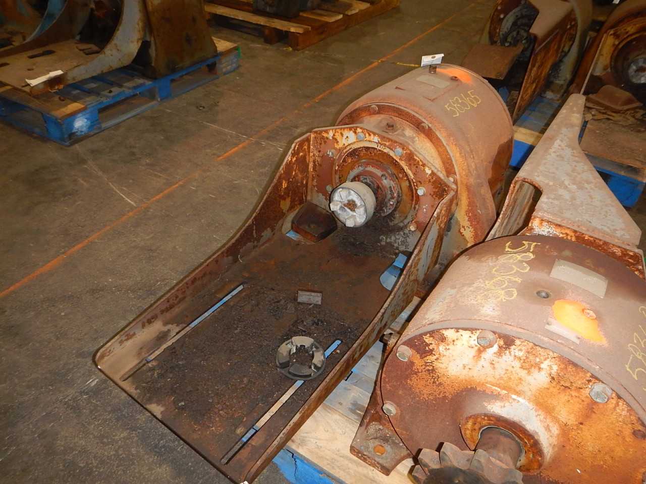 40 HP West Gear Reducer Model 324B64D - GEAR REDUCERS