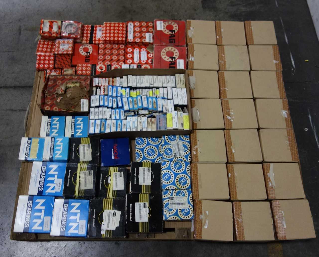 LOT OF ASSORTED BEARINGS - BEARINGS