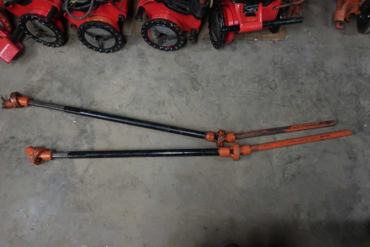 LOT OF 2 RIDGID UNIVERSAL DRIVES - HAND TOOLS