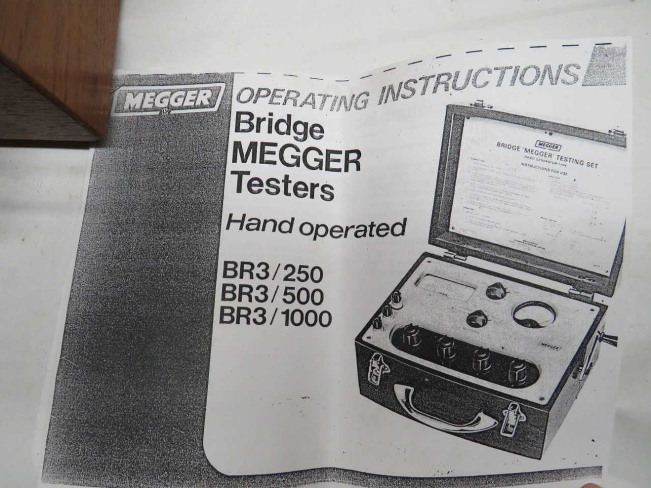 MEGGER BR3 BRIDGE MEGGER TESTING SET - ELECTRICAL COMPONENTS