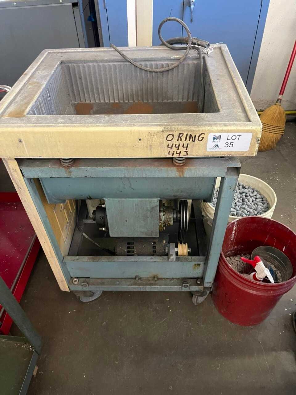 Debur Machine W/Media - MACHINING ACCESSORIES & TOOLING