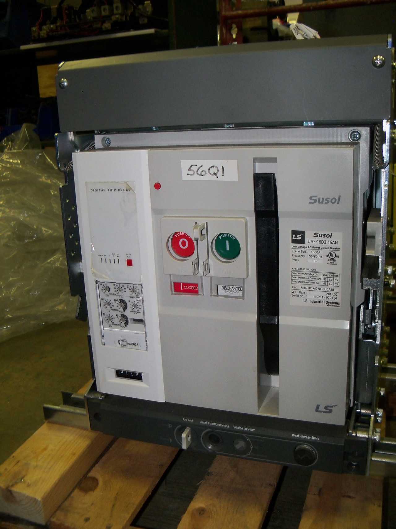 1600 Amp Circuit Breaker - CIRCUIT BREAKERS