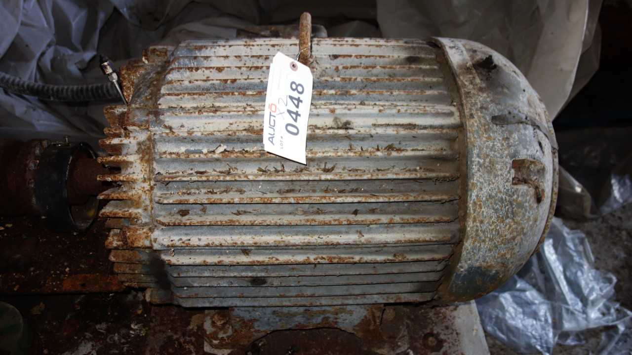 LOT OF 2 ASSORTED ELECTRIC MOTORS, GE 100HP, US 75HP - ELECTRIC MOTORS