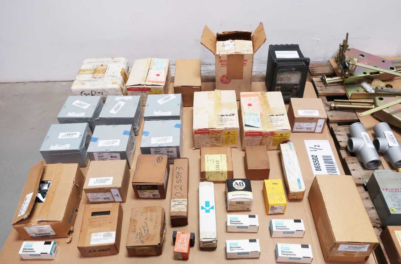 2 PALLETS OF ASSORTED ELECTRICAL PARTS - ELECTRICAL COMPONENTS 2 PALLETS OF ASSORTED ELECTRICAL PARTS - ELECTRICAL COMPONENTS