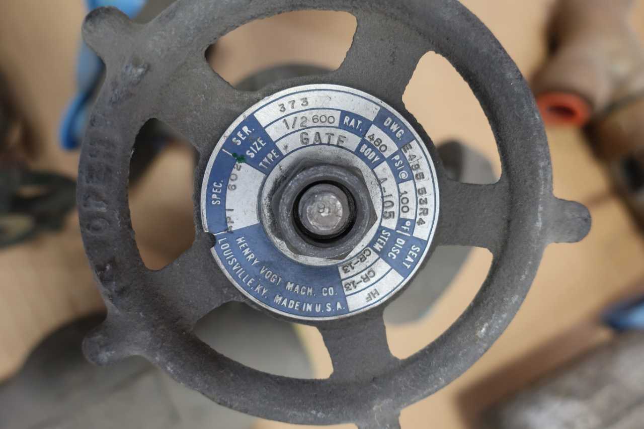 2 PALLETS OF ASSORTED VALVES - VALVES