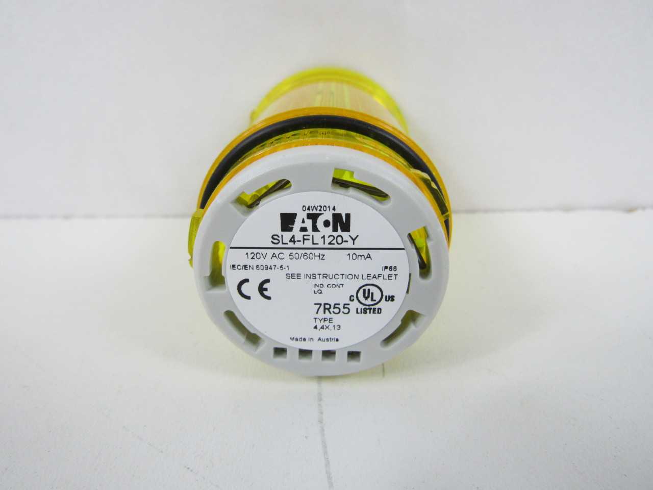 Quantity of 25x SL4-FL120-Y Lights - LIGHTING