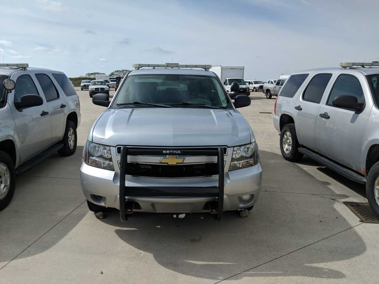 2012 CHEVROLET TAHOE 5.3L FWD SUV - HYDRO EXCAVATOR TRUCKS 2012 CHEVROLET TAHOE 5.3L FWD SUV - HYDRO EXCAVATOR TRUCKS