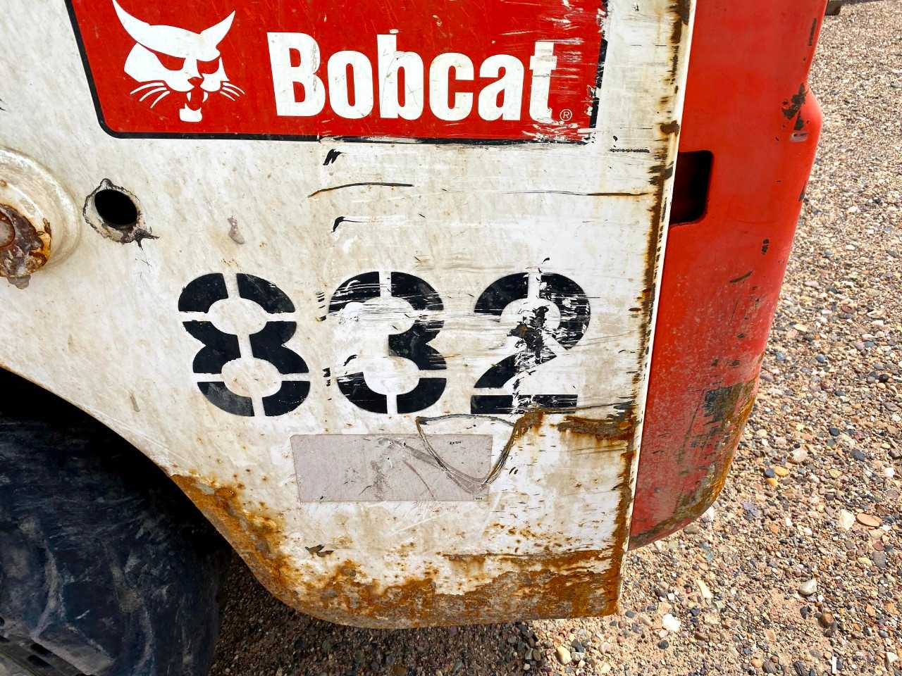2013 Bobcat S-130 Compact Skid Steer Wheel Loader - MACHINING ACCESSORIES & TOOLING