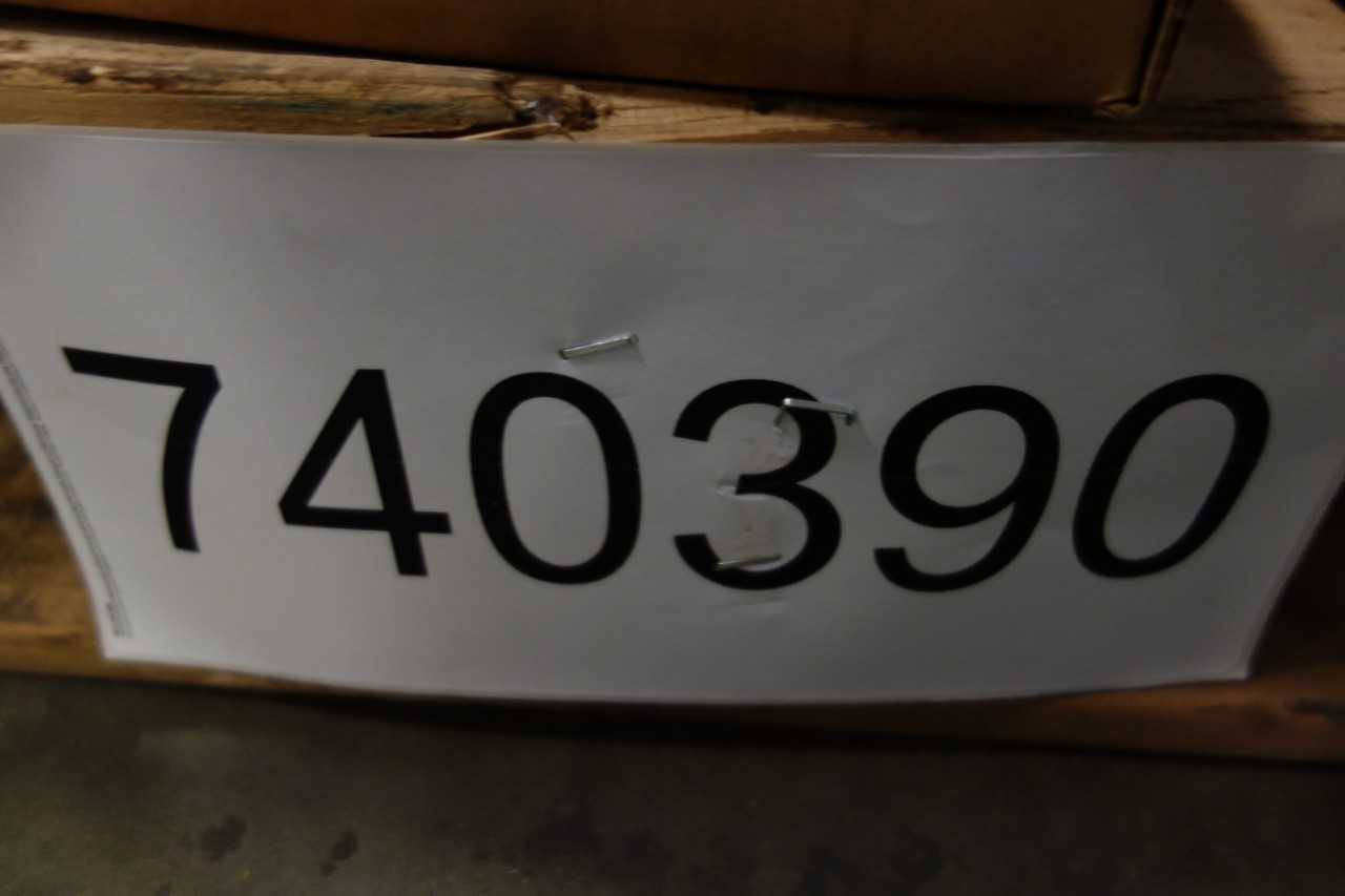 2 PALLETS OF ASSORTED GEAR REDUCERS, BELTS, SPROCKETS-DODGE, REXNORD, TIGEAR - GEAR REDUCERS