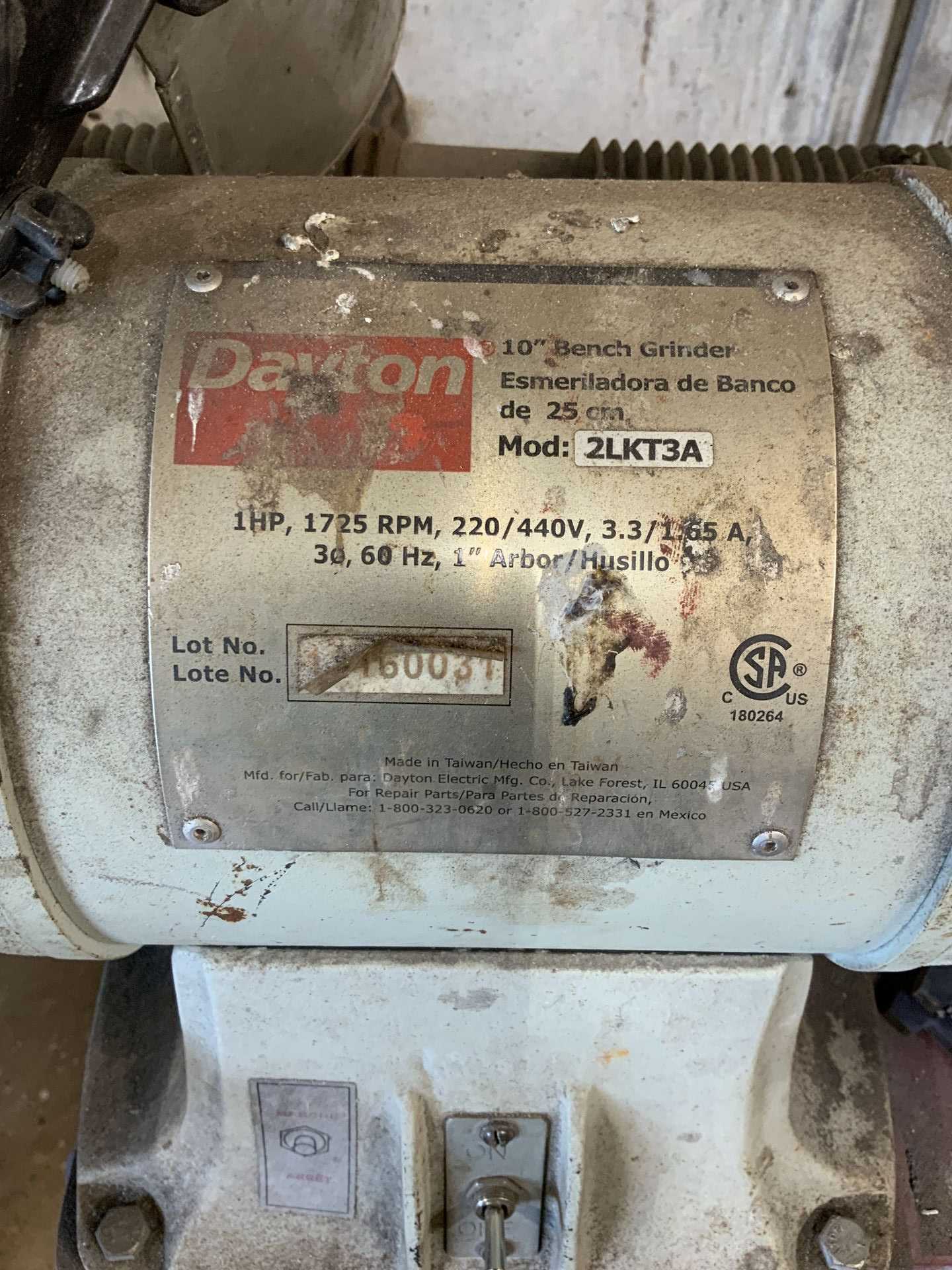 DAYTON 2LKT3A PEDESTAL GRINDER - PEDESTAL & BENCH TOP GRINDER