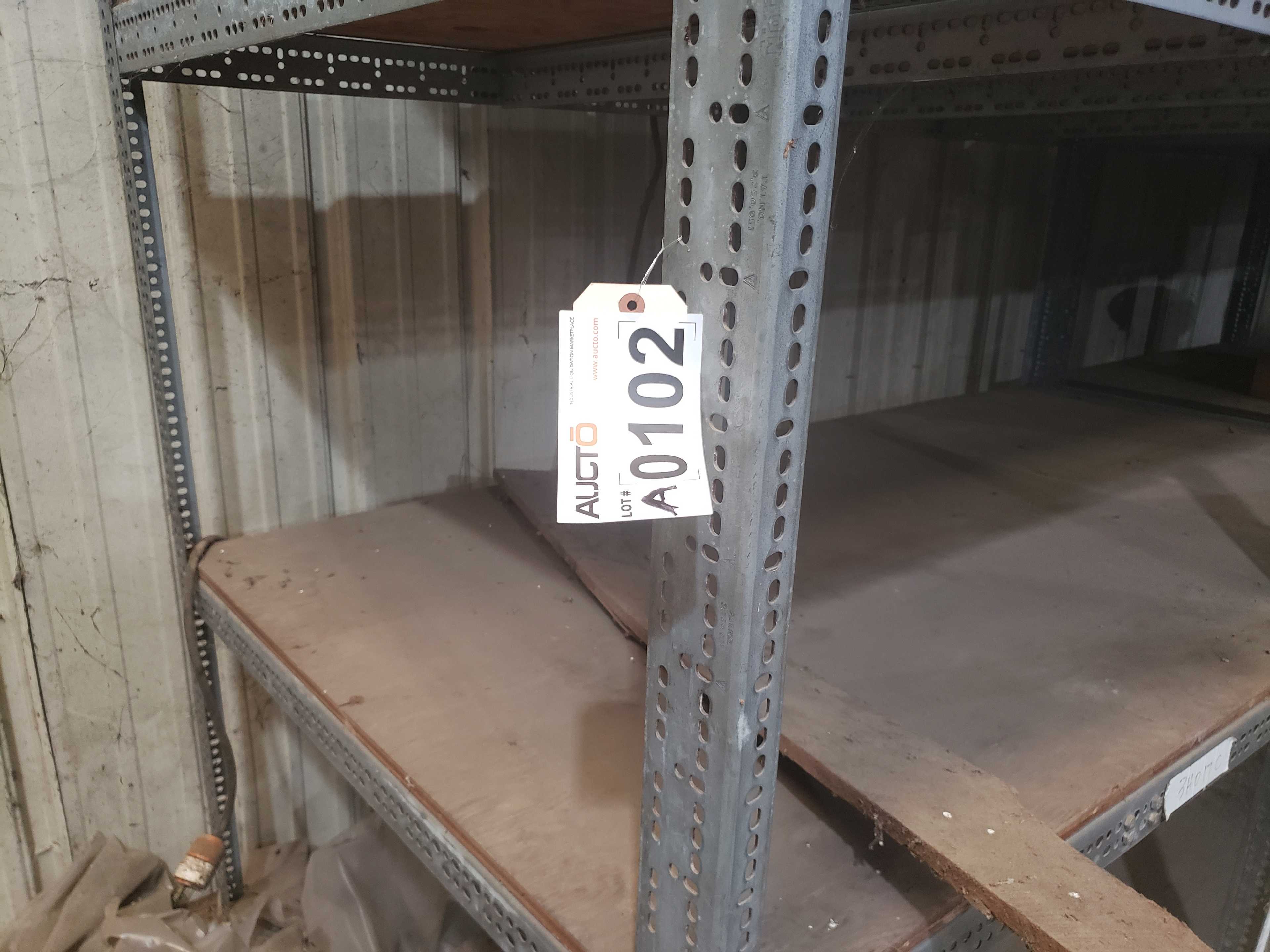 LOT OF PALLET RACKING - PALLET RACKING