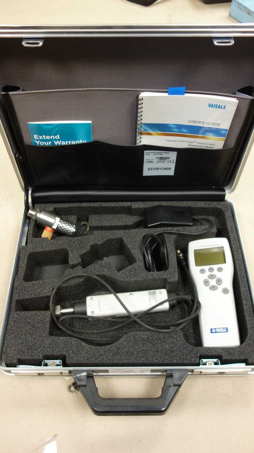VAISALA MI70 DM70 HAND-HELD DEWPOINT METER - ELECTRICAL TESTING EQUIPMENT