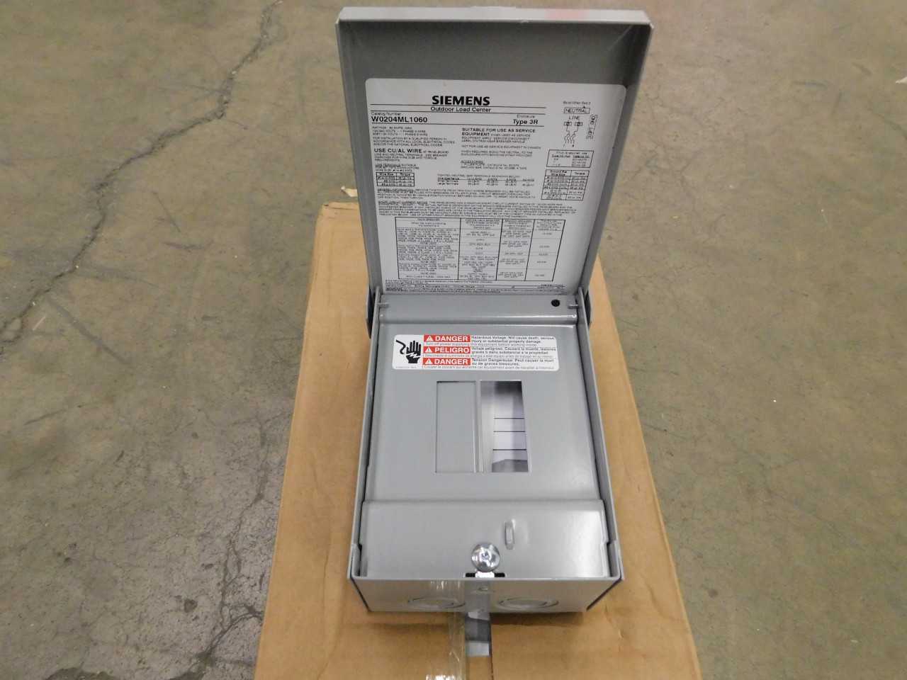 Lot of 1 Disconnect Switch, 1 Load Center - DISCONNECT SWITCHES