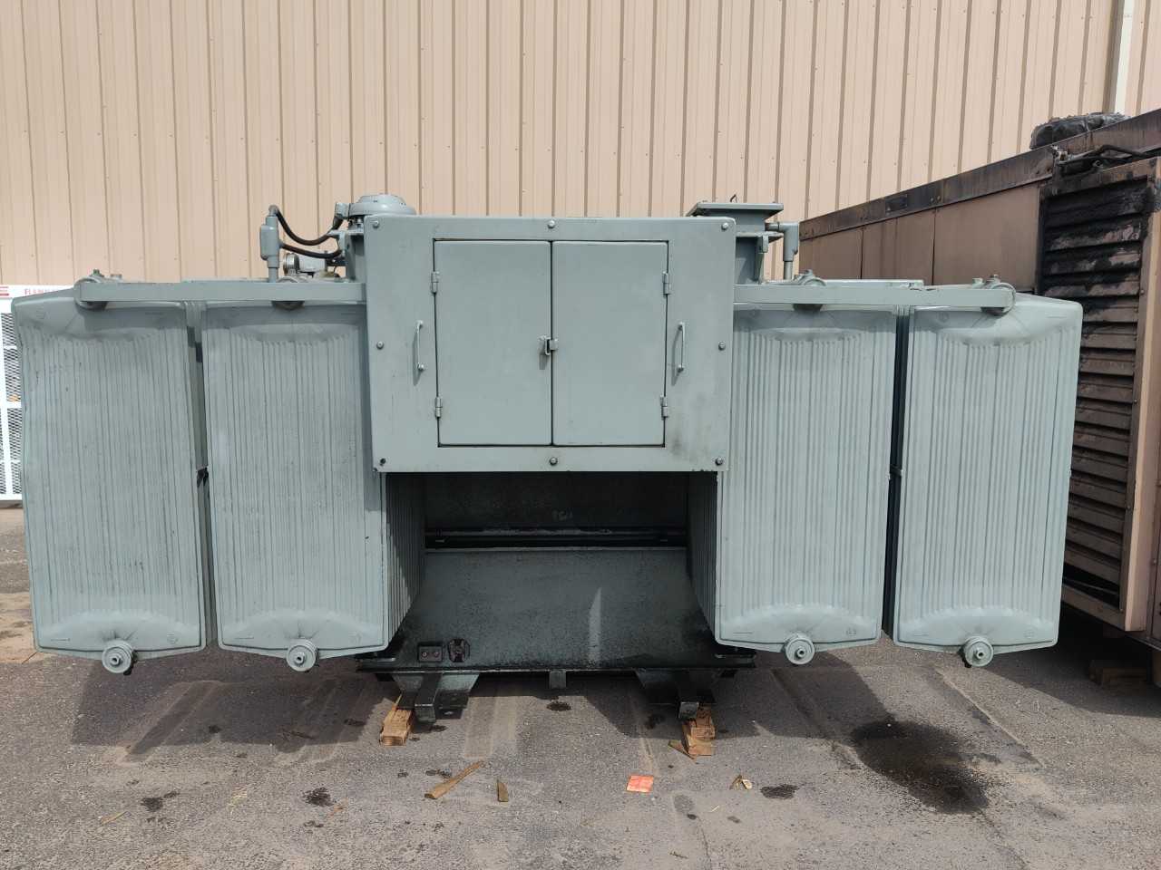 1 VOLTRAN OIL FILLED TRANSFORMER 2240 KVA - CONTROL TRANSFORMERS 1 VOLTRAN OIL FILLED TRANSFORMER 2240 KVA - CONTROL TRANSFORMERS