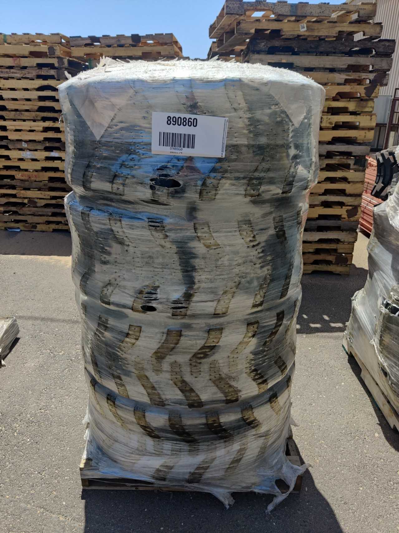 1 PALLET OF 4 INDUSTRIAL TRUCK TIRES - HYDRO EXCAVATOR TRUCKS 1 PALLET OF 4 INDUSTRIAL TRUCK TIRES - HYDRO EXCAVATOR TRUCKS
