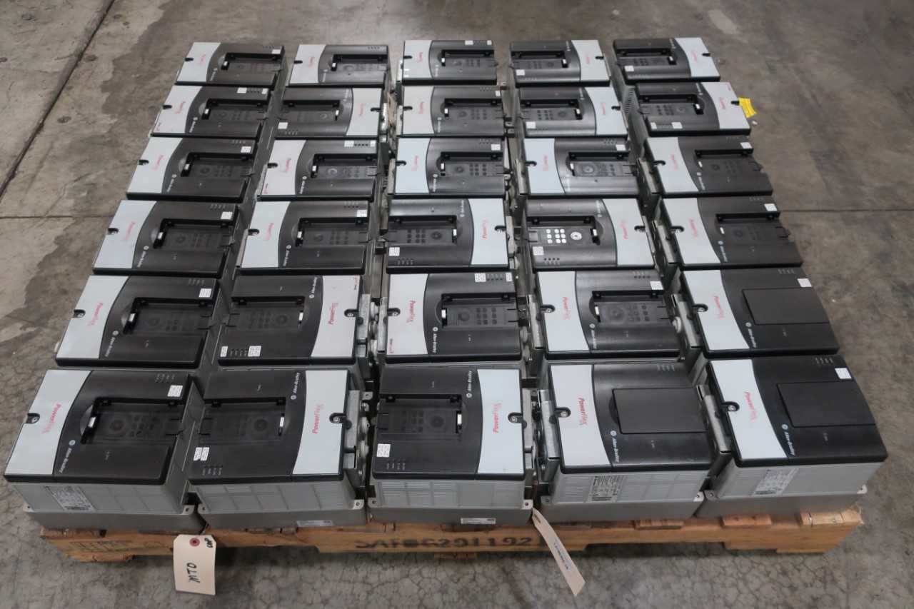 1 PALLET OF ALLEN BRADLEY POWERFLEX 70 MOTOR DRIVES - MOTOR DRIVES
