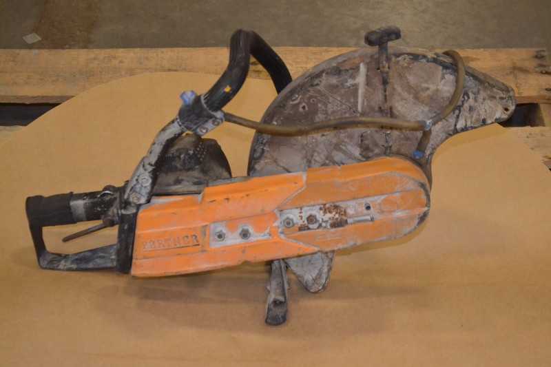 PNEUMATIC CONCRETE SAW, PARTNER K40 - MISCELLANEOUS