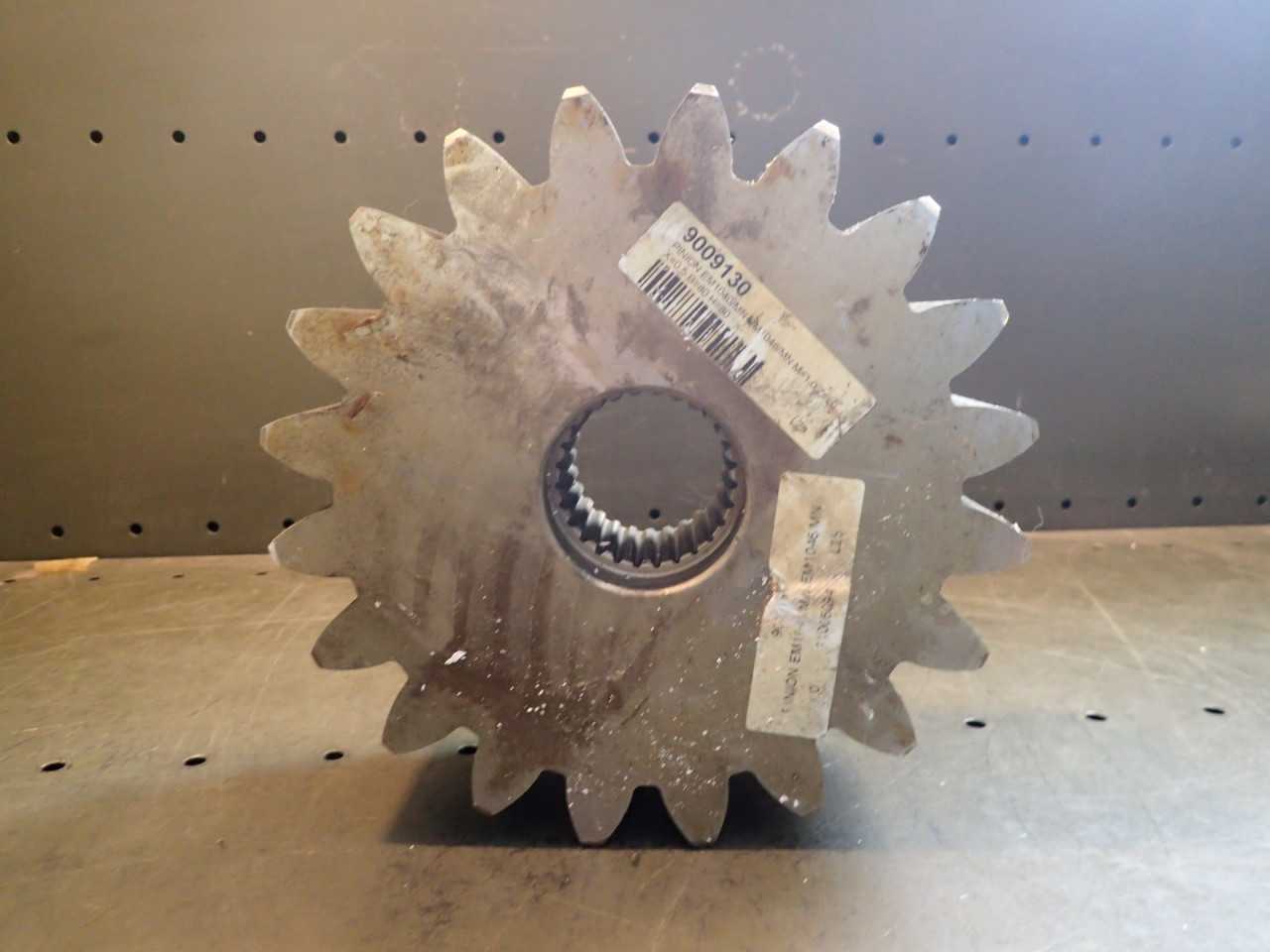 Pinion Gear: EM1040/MN EM1046/MN M=1 0 Z=20 X=0.5 B=80 H=80, Used Good Condition - GEAR PUMP